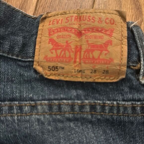 Levi's Blue Straight 505 Jeans Boy’s 16 Regular 28 W x 28 Length - Picture 4 of 10